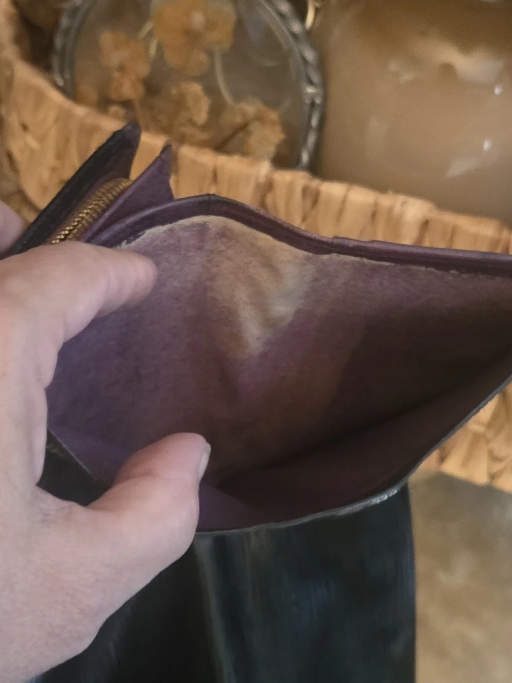 Louis Vuitton Vintage 97 Black Epi Leather Wallet Purple Interior